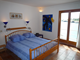 Haus Porto Colom erste Meereslinie Schlafzimmer 1Etage 2449.JPG